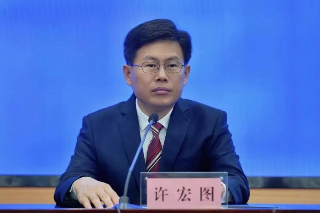 東營(yíng)市發(fā)改委許宏圖發(fā)聲!構(gòu)建地?zé)帷耙换貎蓸影濉卑l(fā)展格局 -地大熱能 東營(yíng)市發(fā)改委許宏圖發(fā)聲!構(gòu)建地?zé)帷耙换貎蓸影濉卑l(fā)展格局 -地大熱能